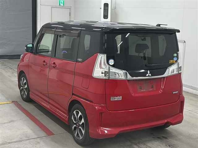 MITSUBISHI DELICA D:2