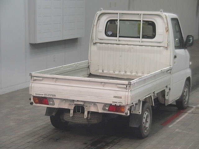 NISSAN CLIPPER