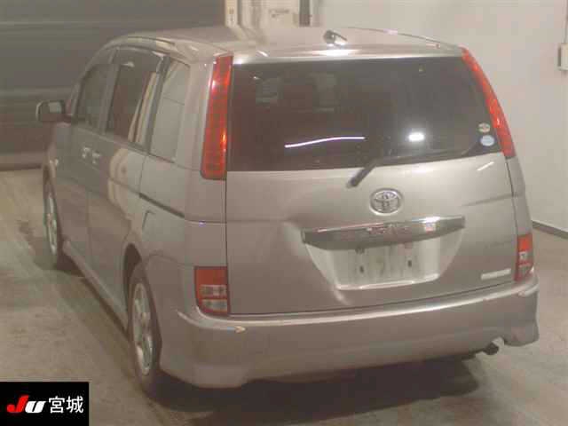 TOYOTA ISIS