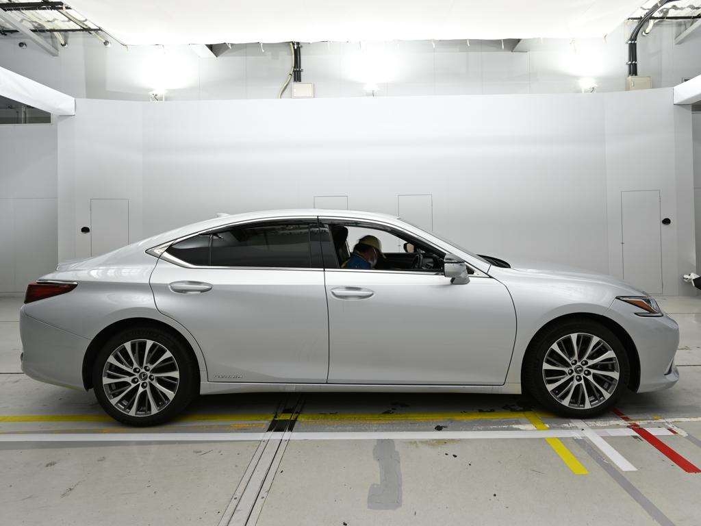 LEXUS ES300H