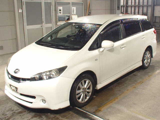 TOYOTA WISH