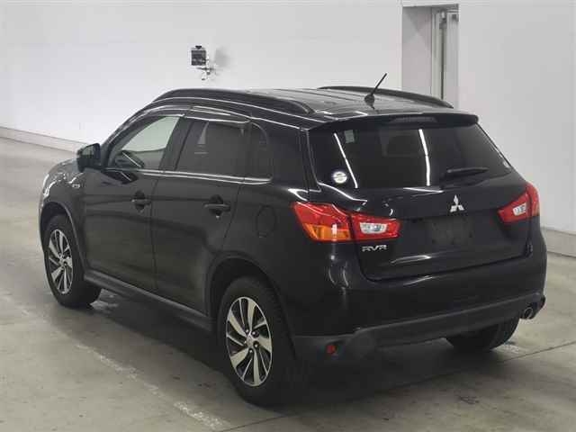 MITSUBISHI RVR
