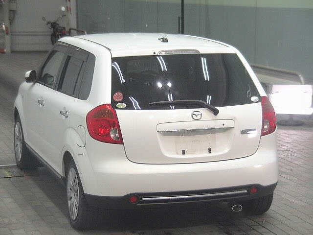 MAZDA VERISA