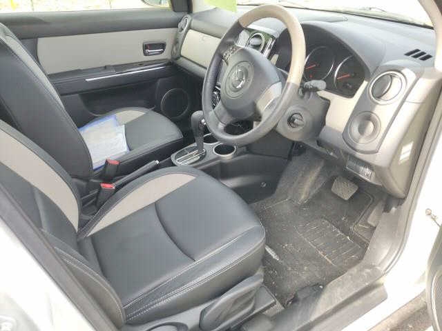 MAZDA VERISA