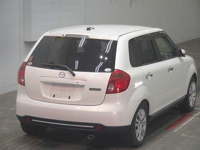 MAZDA VERISA