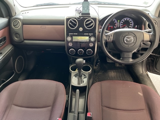 MAZDA VERISA