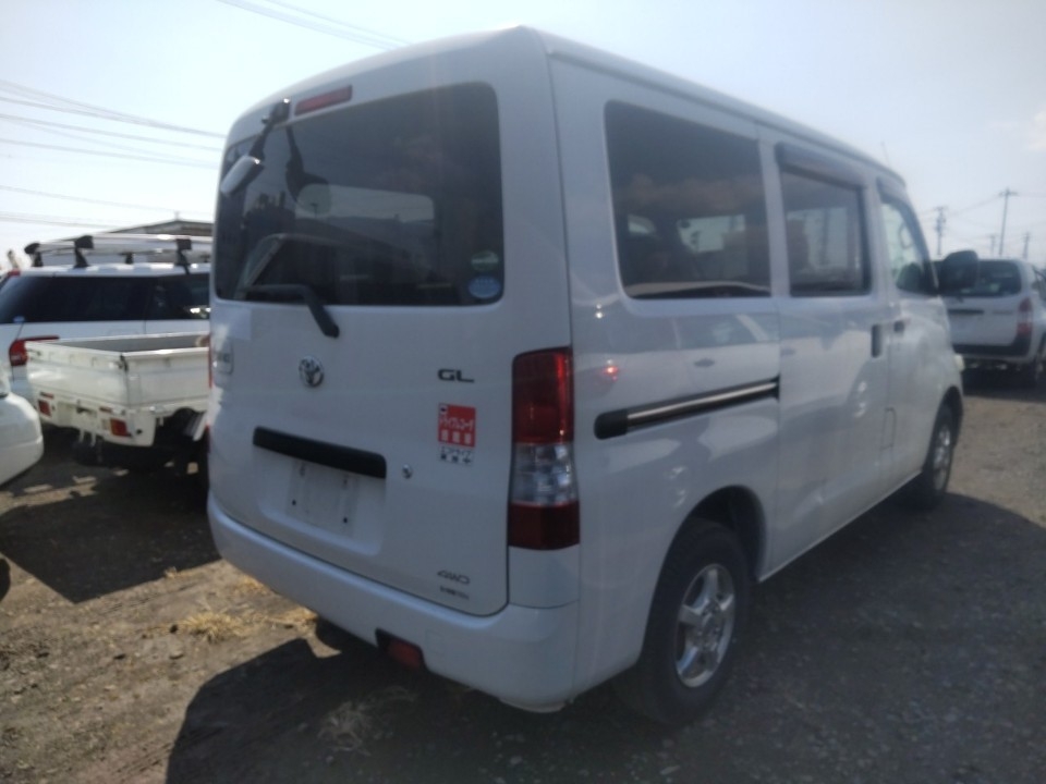 TOYOTA TOWN ACE