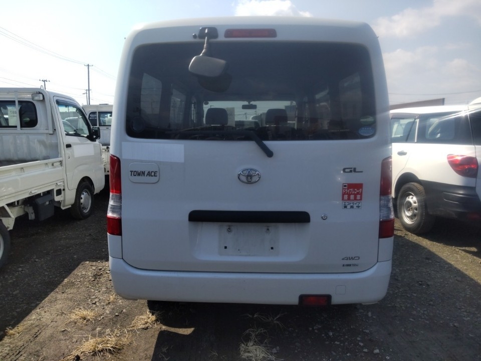 TOYOTA TOWN ACE