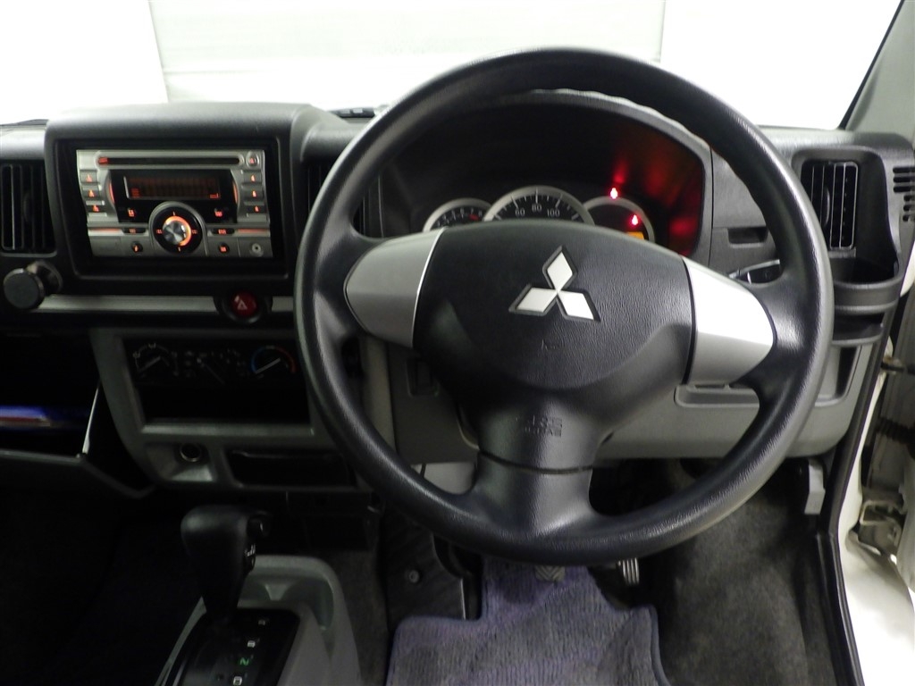 MITSUBISHI TOWN BOX