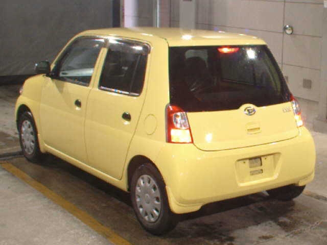 DAIHATSU ESSE