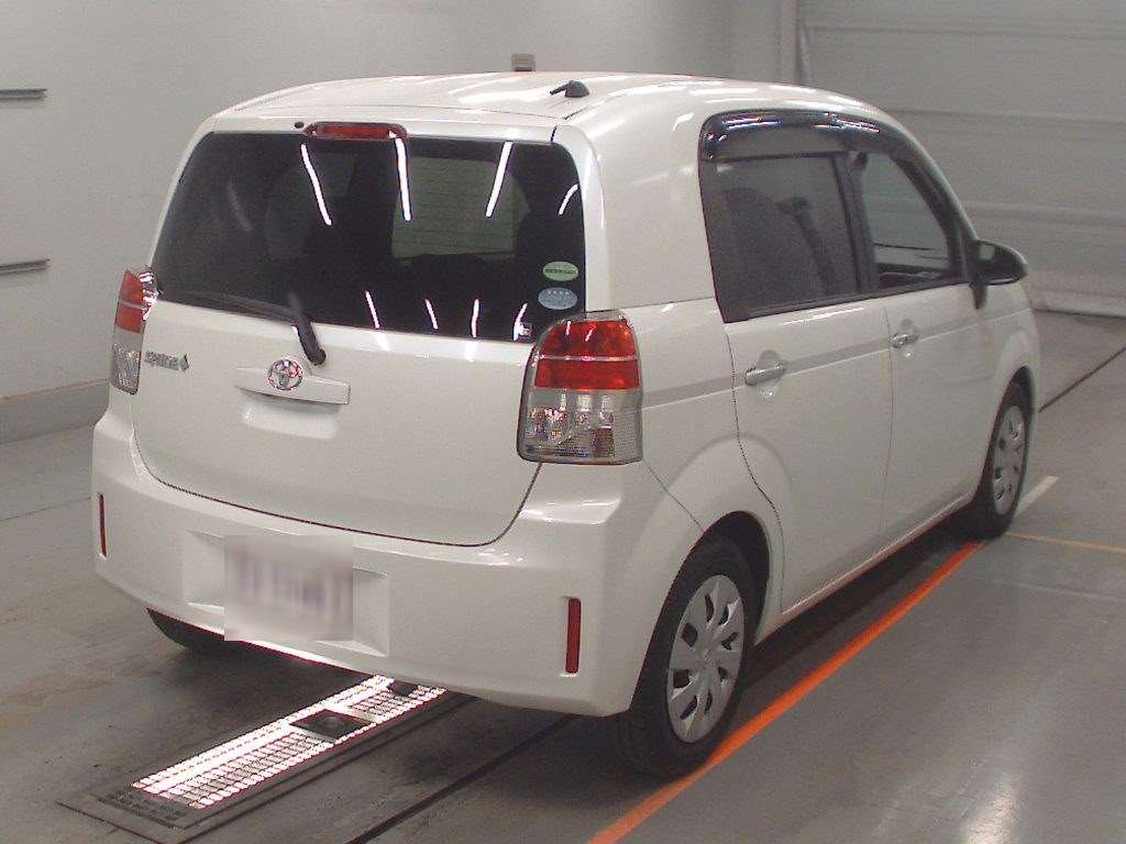 TOYOTA SPADE