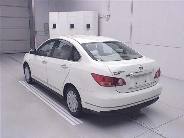NISSAN BLUEBIRD SYLPHY
