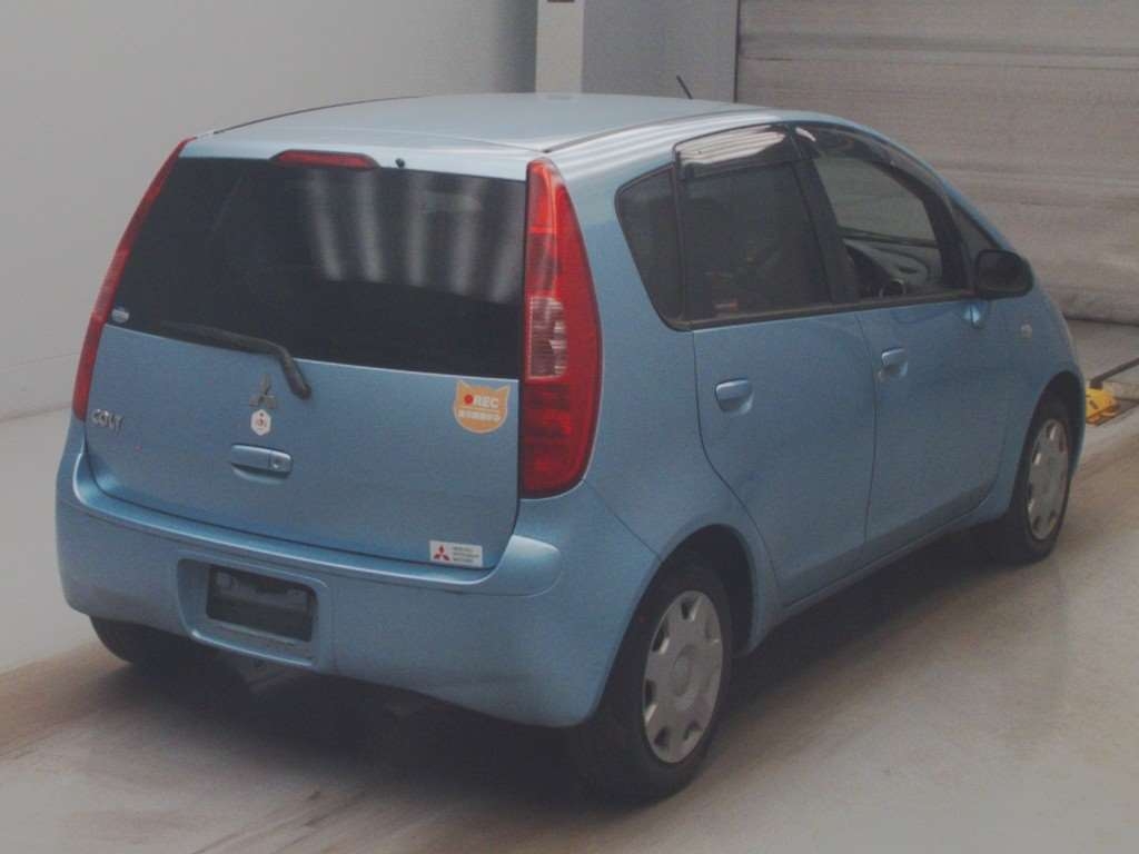 MITSUBISHI COLT