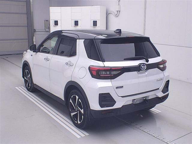 DAIHATSU ROCKY
