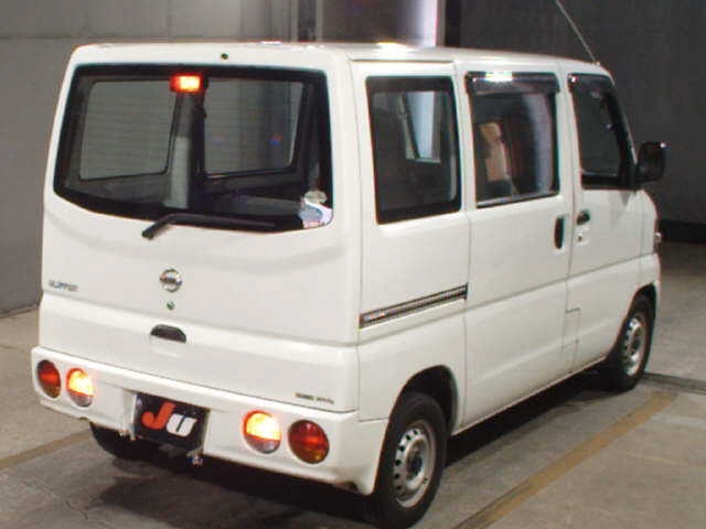 NISSAN CLIPPER