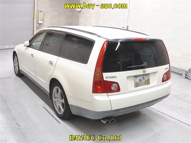NISSAN STAGEA