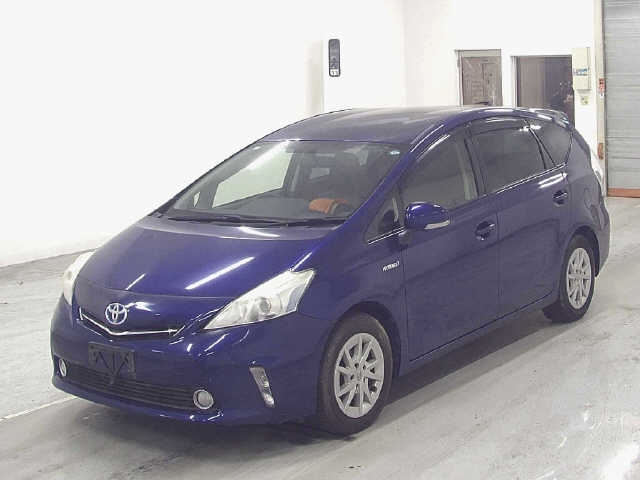 TOYOTA PRIUS ALPHA