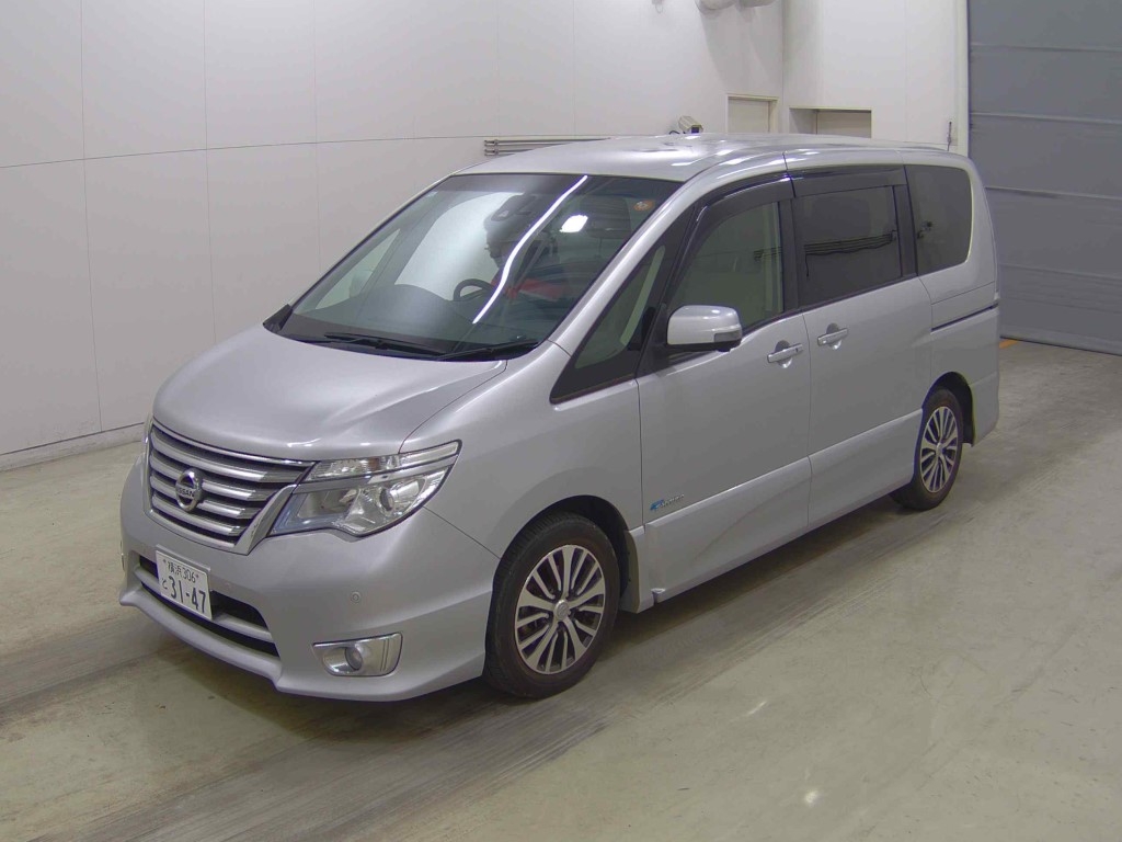 NISSAN SERENA