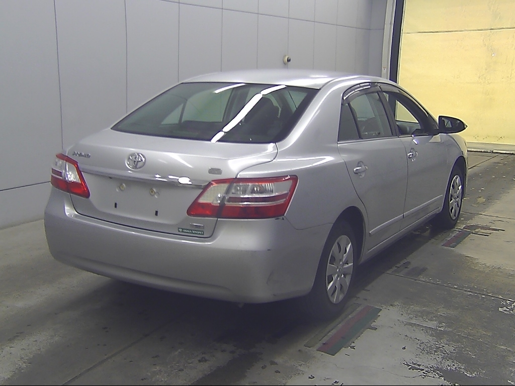 TOYOTA PREMIO