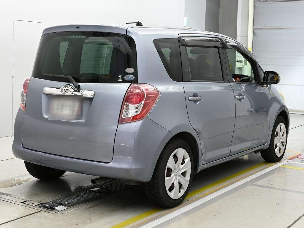 TOYOTA RACTIS
