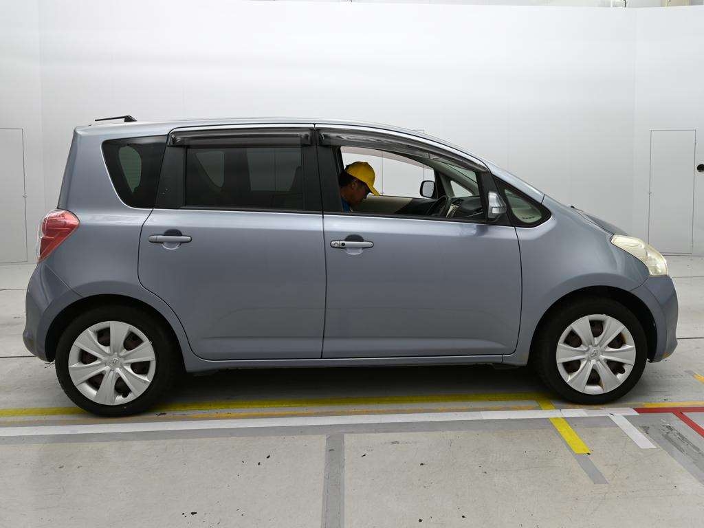 TOYOTA RACTIS