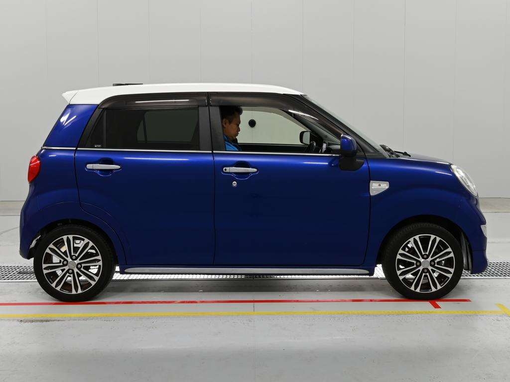 DAIHATSU CAST