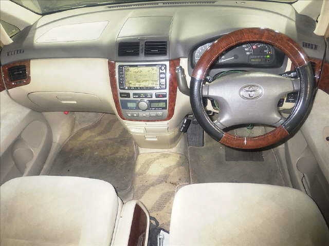 TOYOTA IPSUM