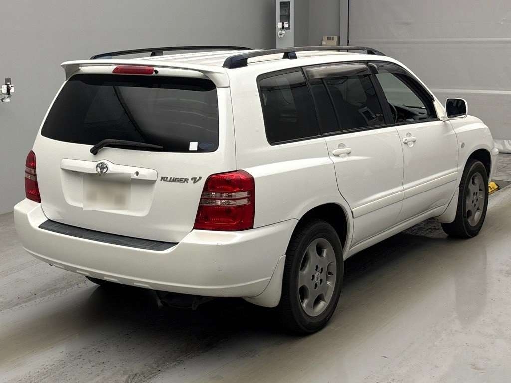 TOYOTA KLUGER V