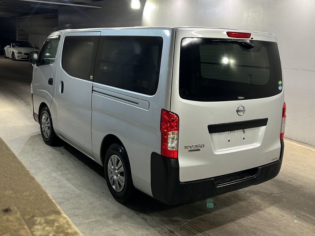 NISSAN NV350 CARAVAN