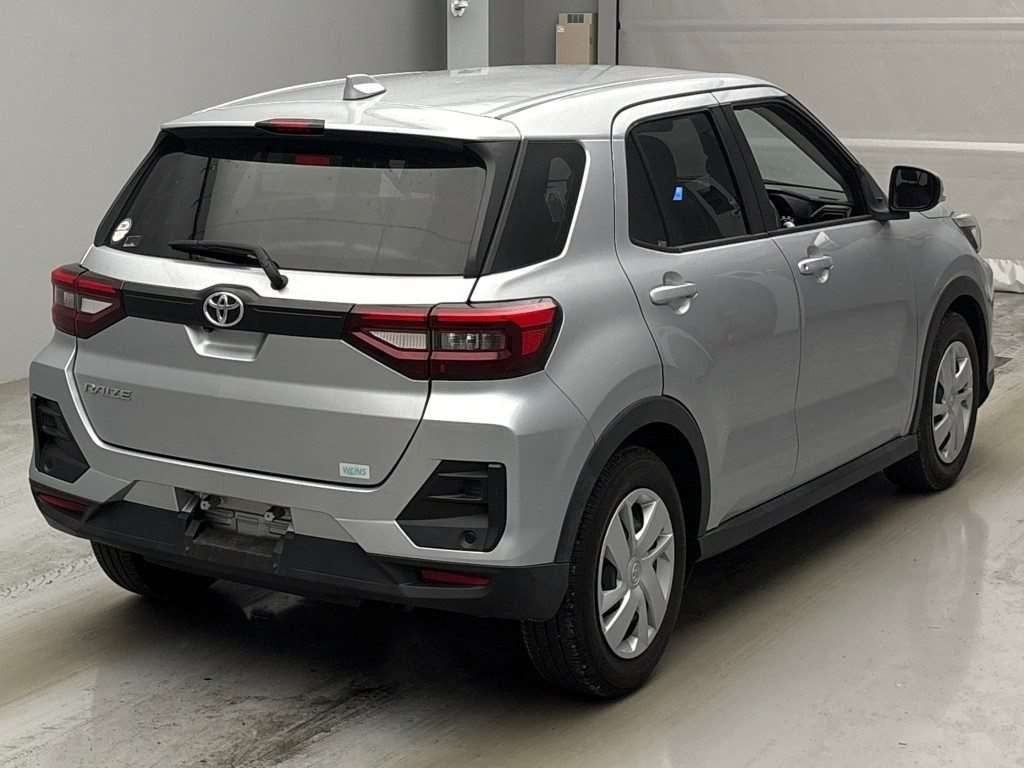 TOYOTA RAIZE