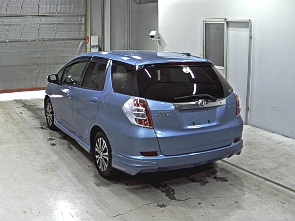 HONDA FIT SHUTTLE