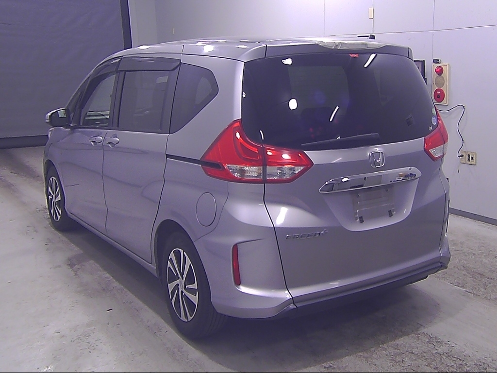 HONDA FREED+