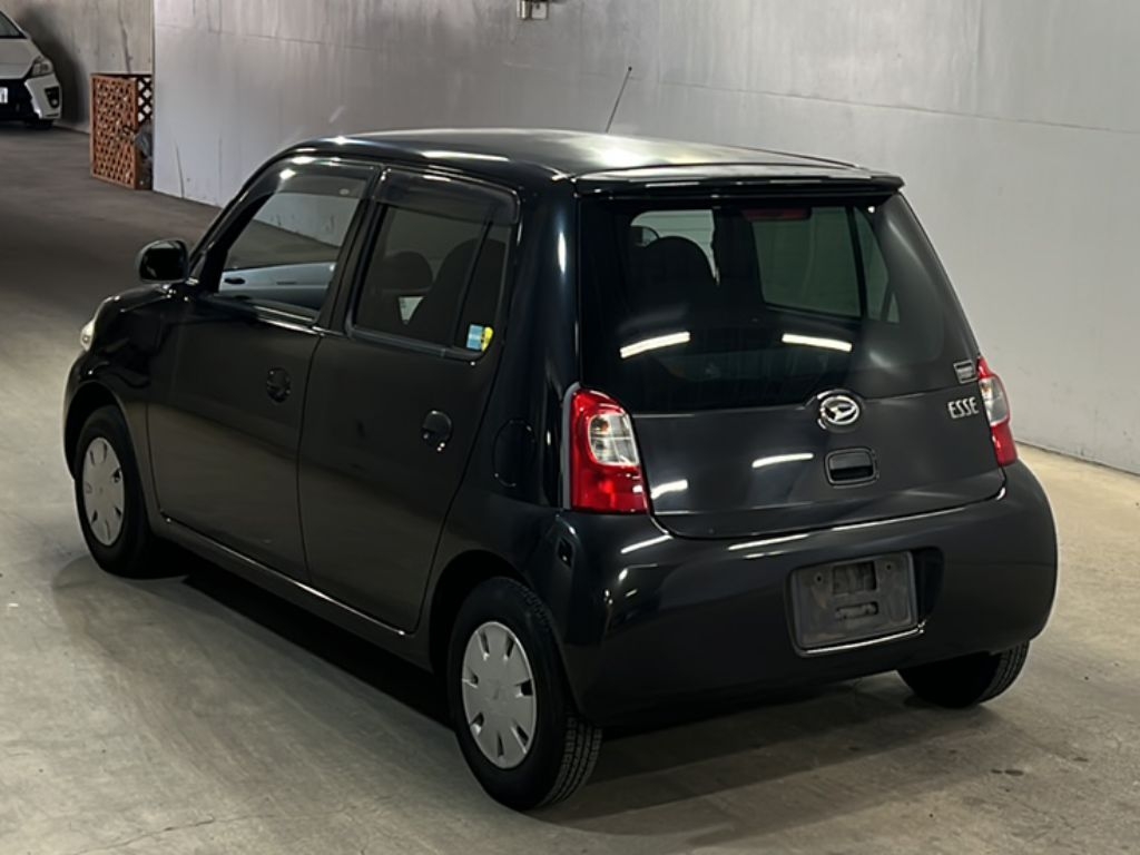DAIHATSU ESSE