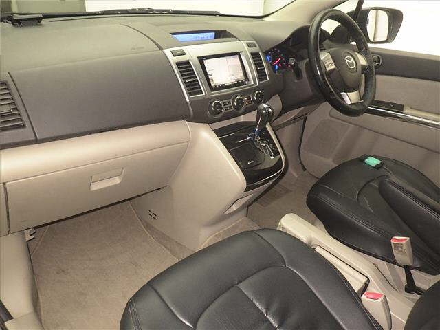 MAZDA MPV
