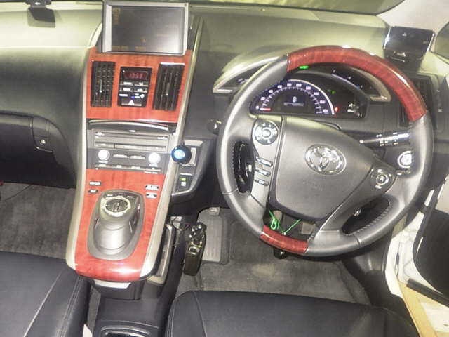 TOYOTA SAI