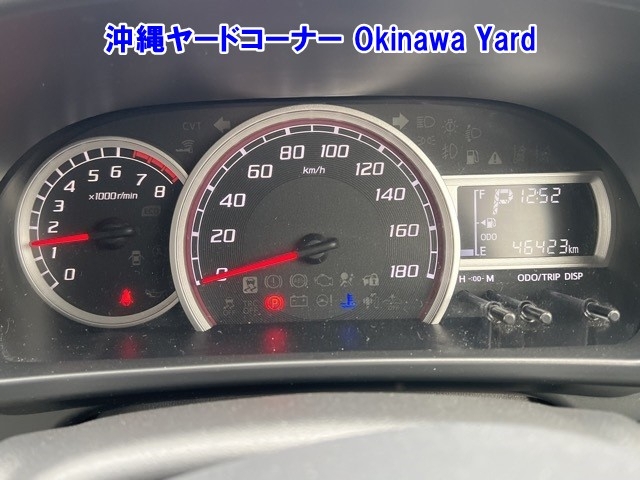 DAIHATSU BOON