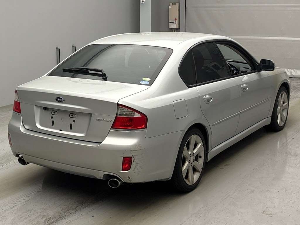 SUBARU LEGACY B4