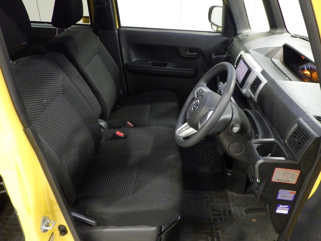 DAIHATSU WAKE