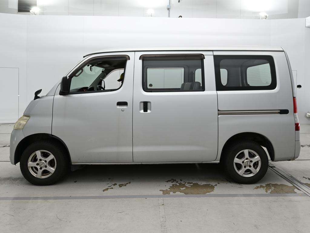 TOYOTA LITE ACE