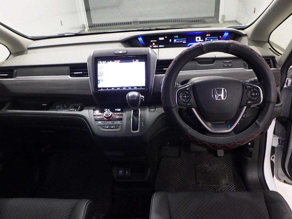 HONDA FREED+