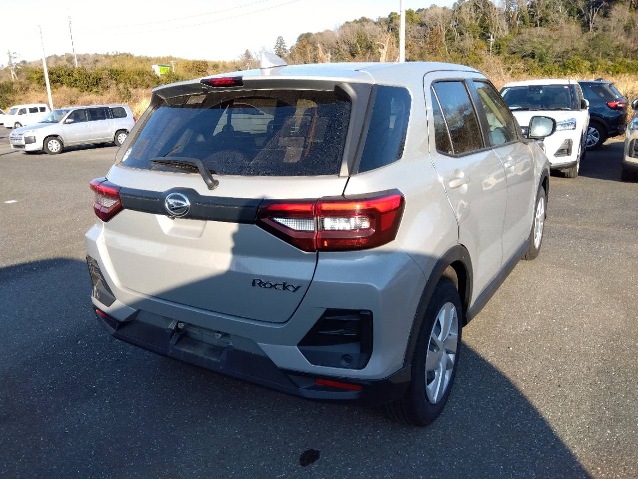DAIHATSU ROCKY