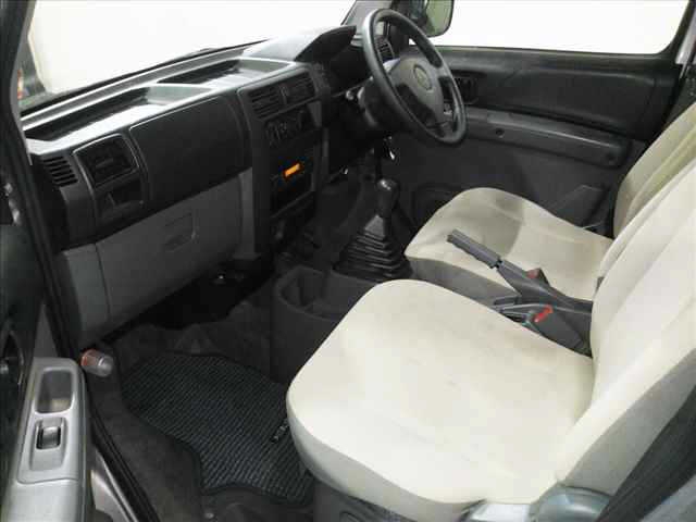 MITSUBISHI TOWN BOX