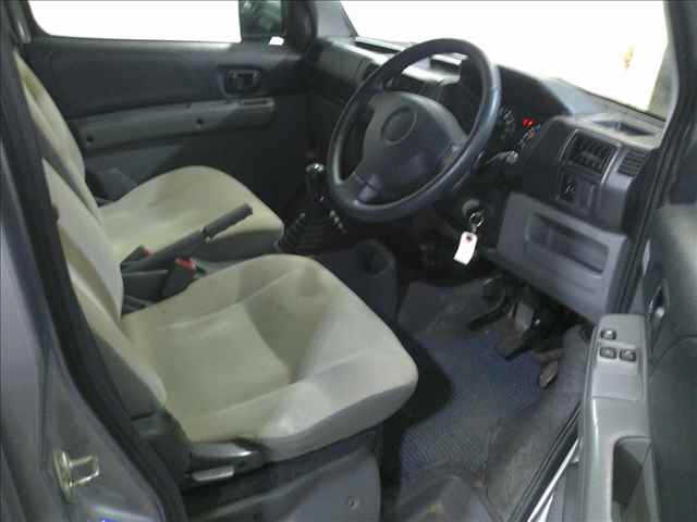 MITSUBISHI TOWN BOX