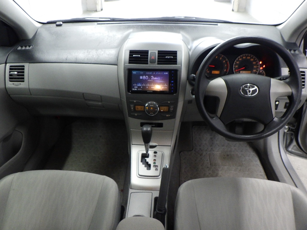 TOYOTA COROLLA AXIO