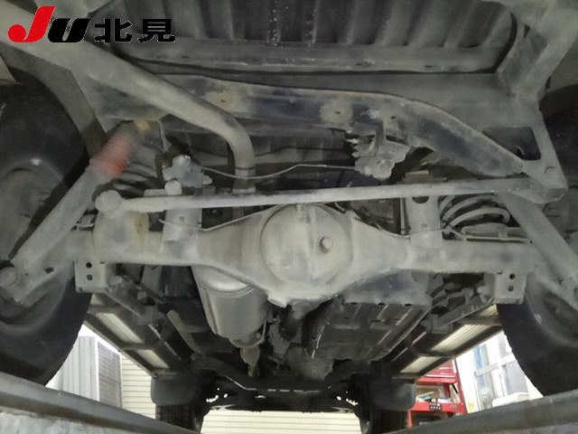 TOYOTA HILUX SURF