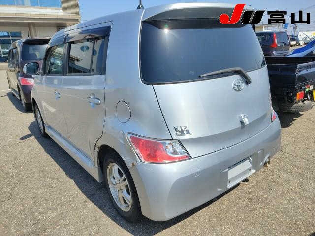 TOYOTA BB