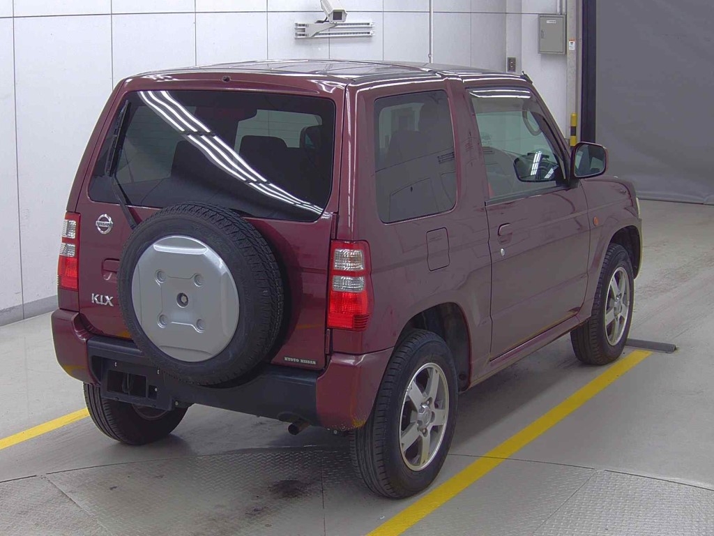 NISSAN KIX