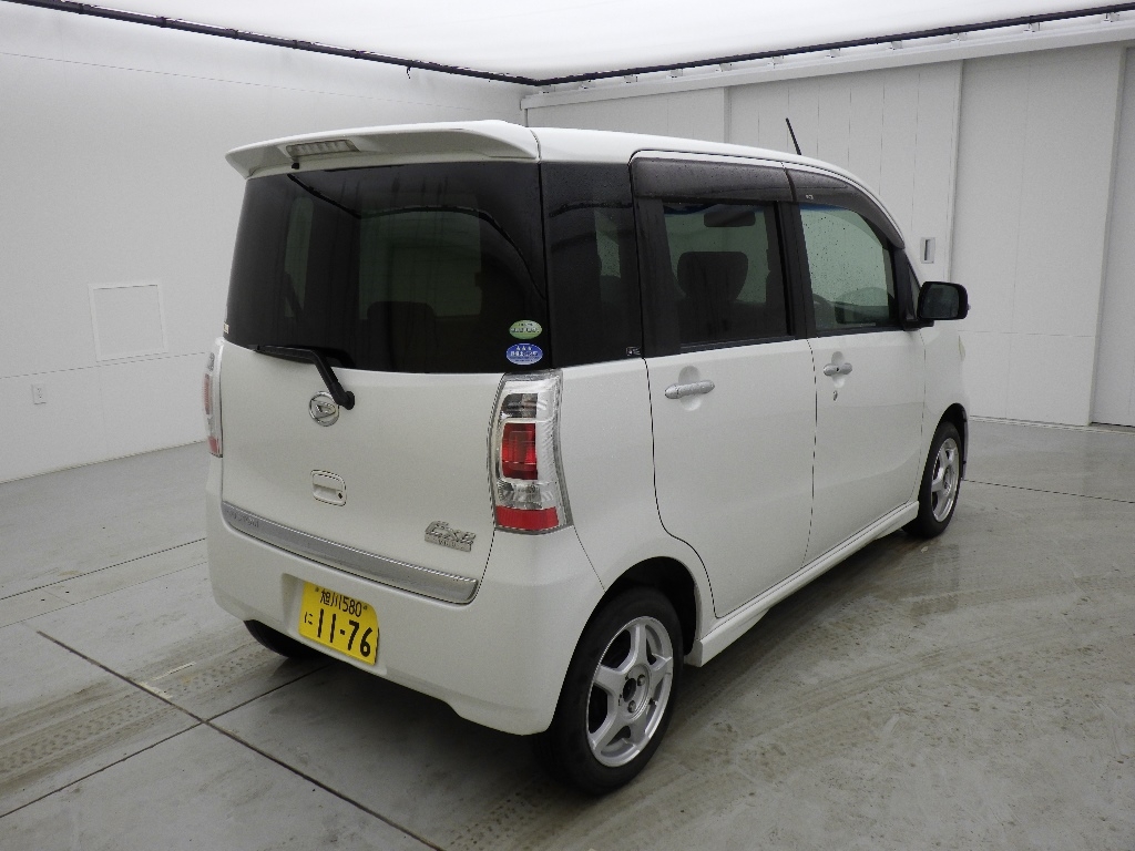 DAIHATSU TANTO EXE