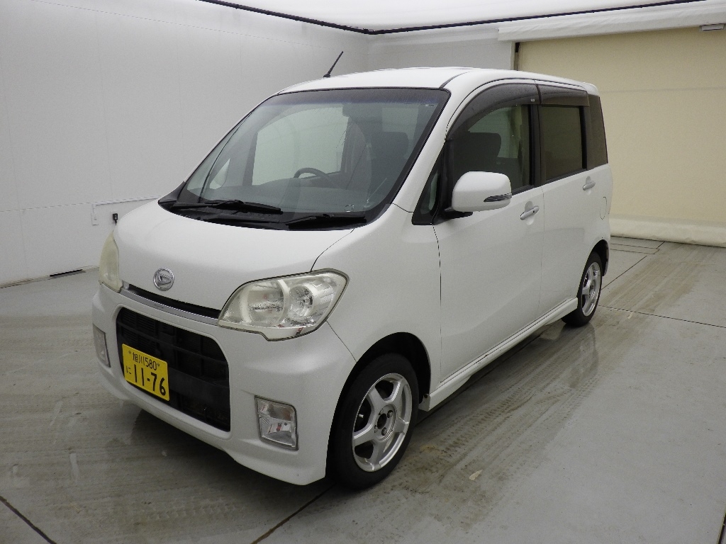 DAIHATSU TANTO EXE