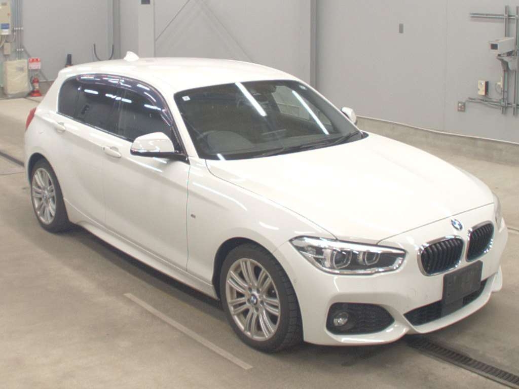 BMW 1-SERIES